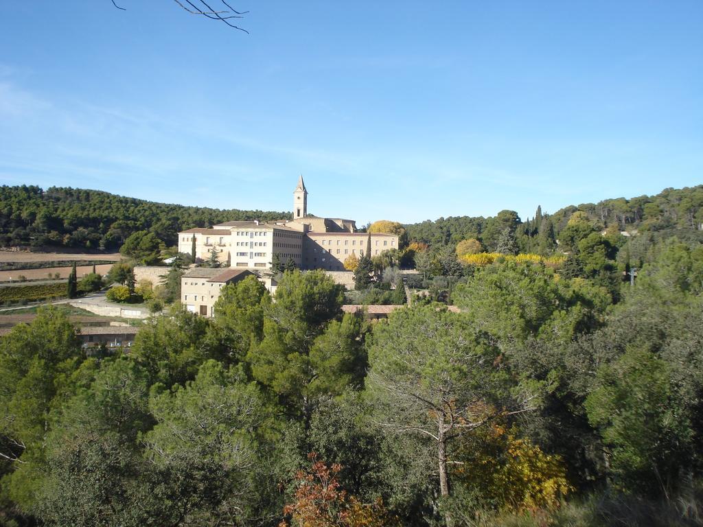 Monestir De Les Avellanes Hotell Os De Balaguer Exteriör bild